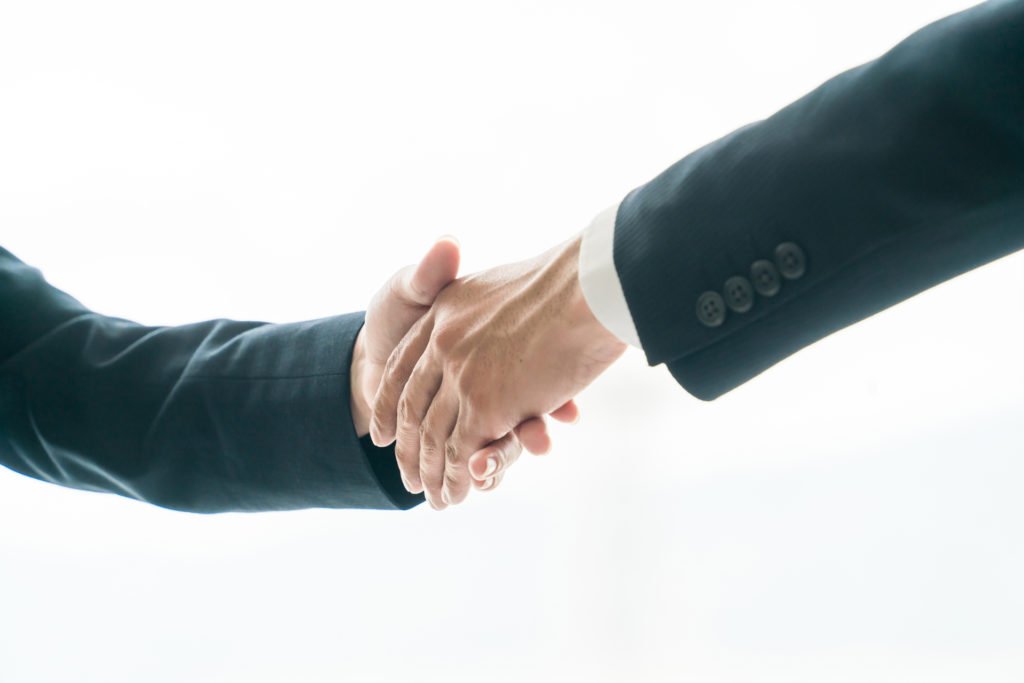 採用の悩みを一人で抱えていませんか?コネクトが「次の一手」を共に考えます